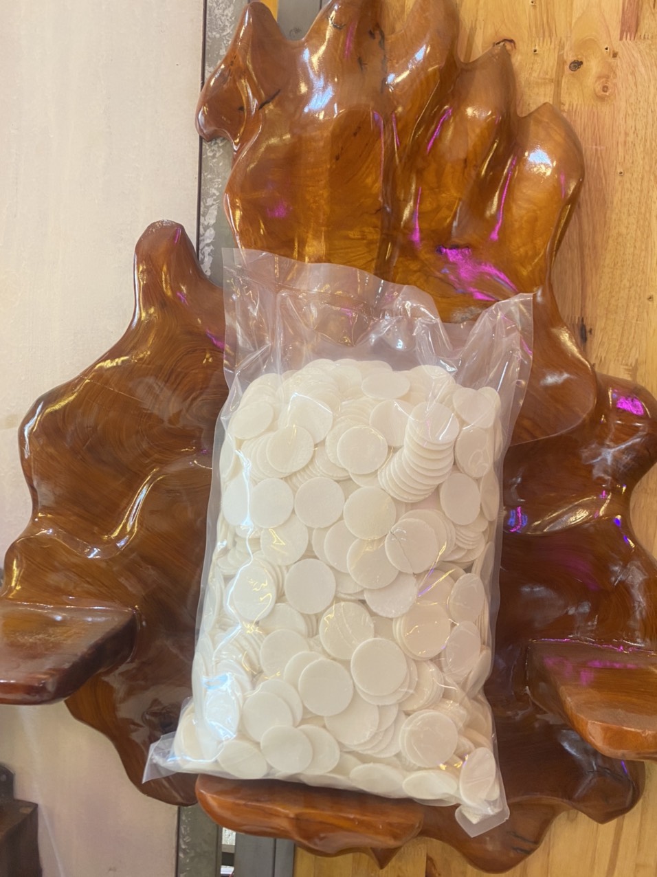 BÁNH LỄ (Bánh Tiệc Thánh)