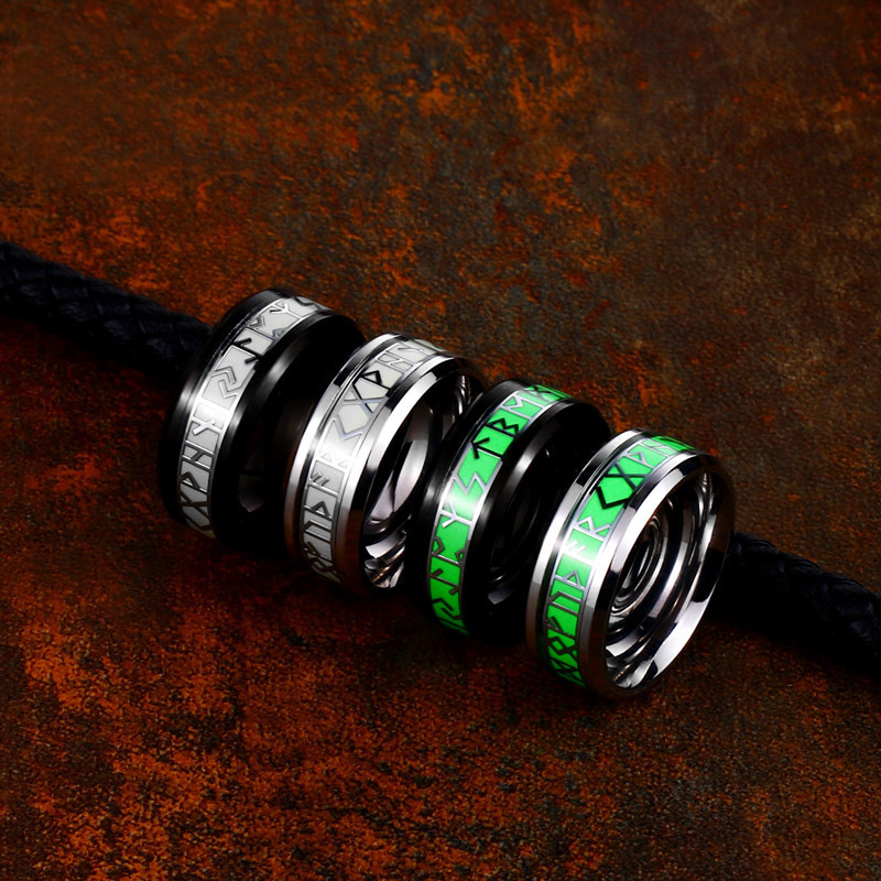 Nhẫn Runes cổ ngữ dạ quang Titan R183 2 màu Đen, Bạc