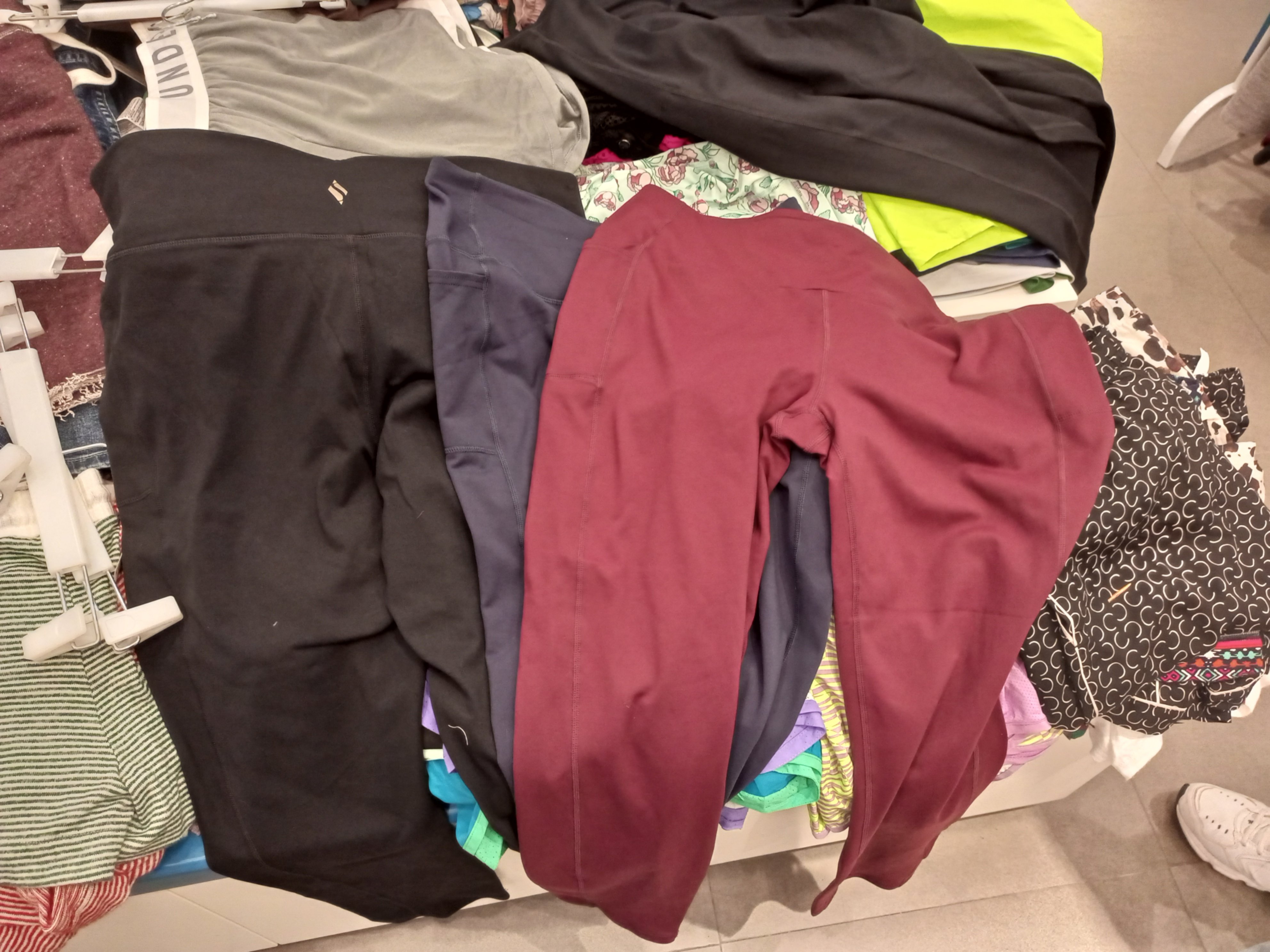 Quần legging big Skechers