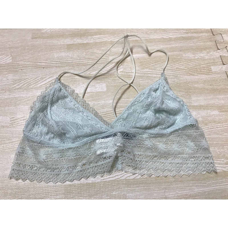 Bralette Bershka -02