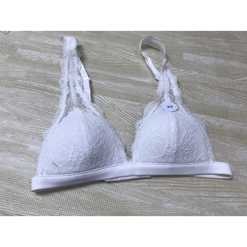 Bra / Áo ngực không gọng Monki, hàng xuất xịn
