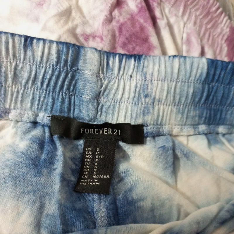 Quần short tye dye F. 21, hàng xuất xịn