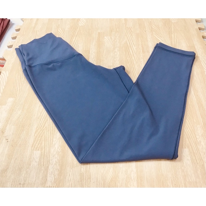Quần tập legging 7/8 cạp chéo Ae, hàng xuất xịn