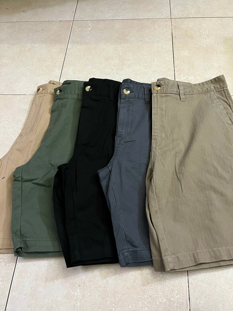Quần short kaki nam Banana