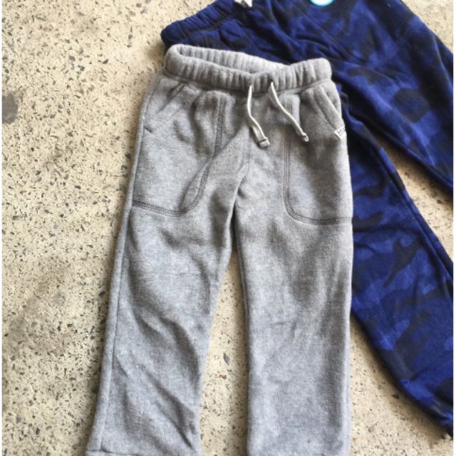 SALE- Quần nỉ bông trẻ con Carters, hàng xuất xịn