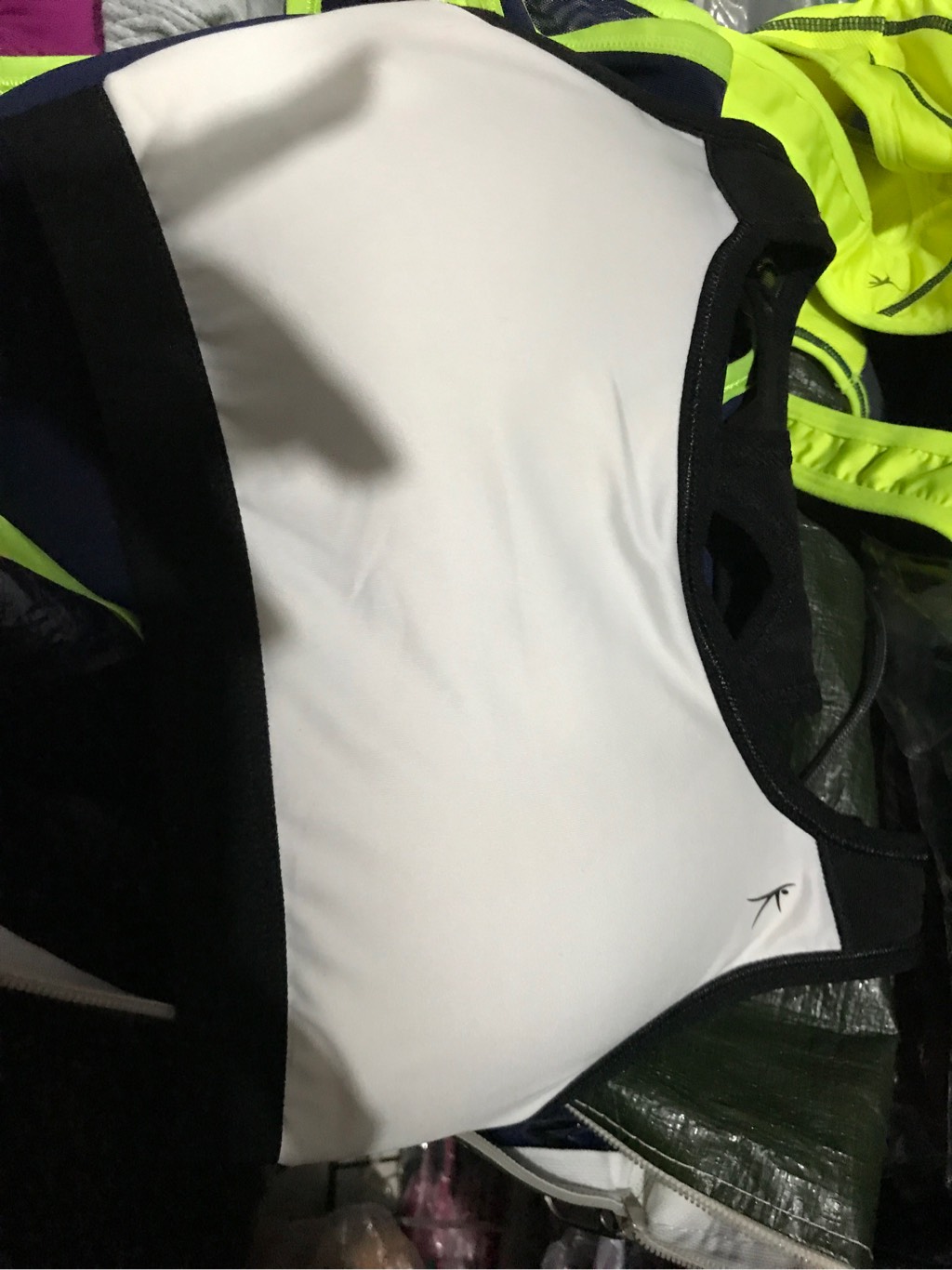 Bra gym Danskin, hàng xuất xịn