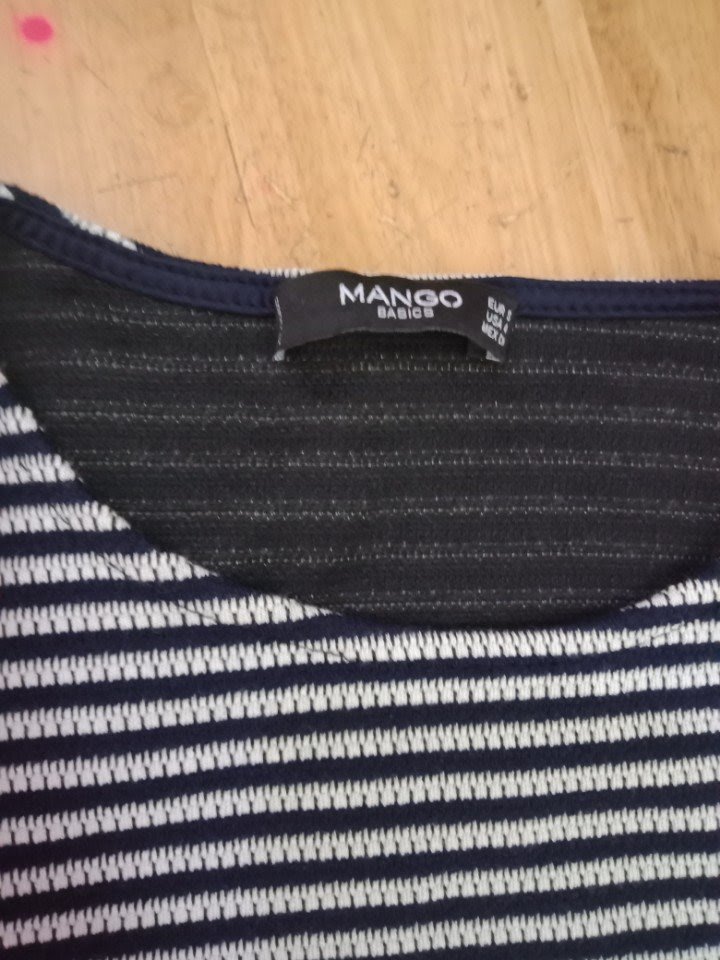 Đầm body Mango