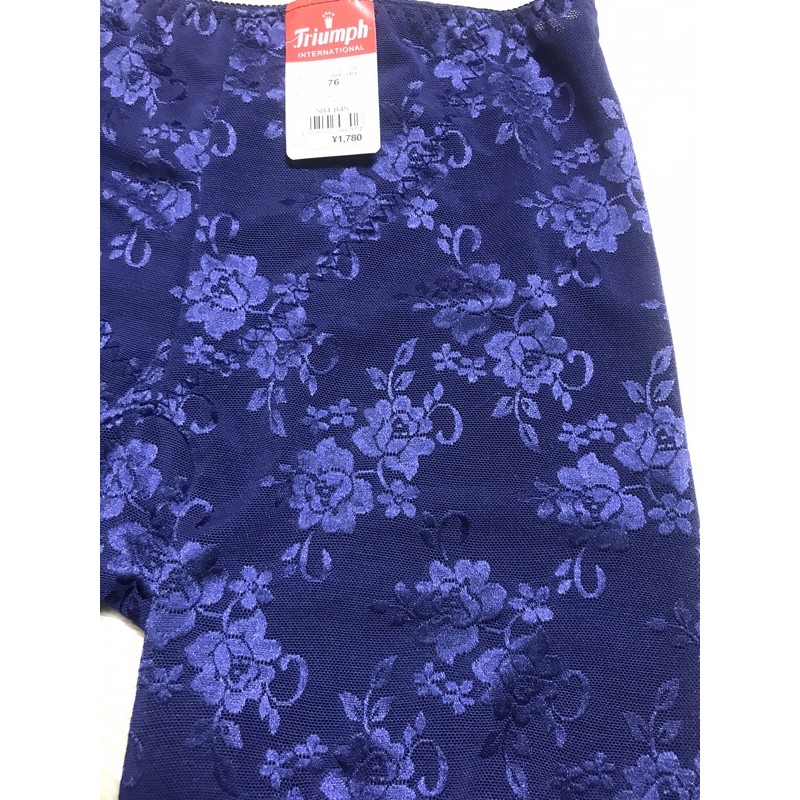 Quần mặc váy, hàng xuất Nhật