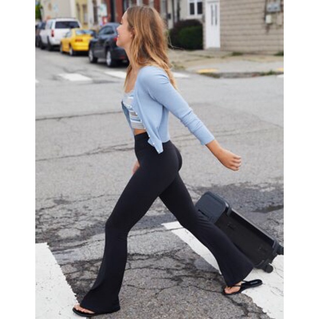 Quần tập legging ống loe Ae rie, hàng xuất xịn