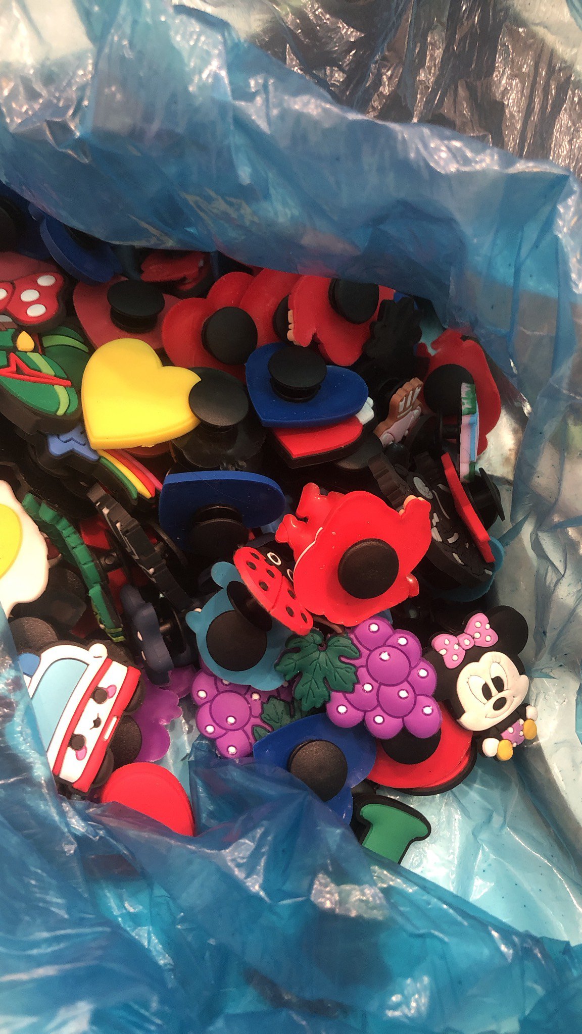 Charm dép Crocs