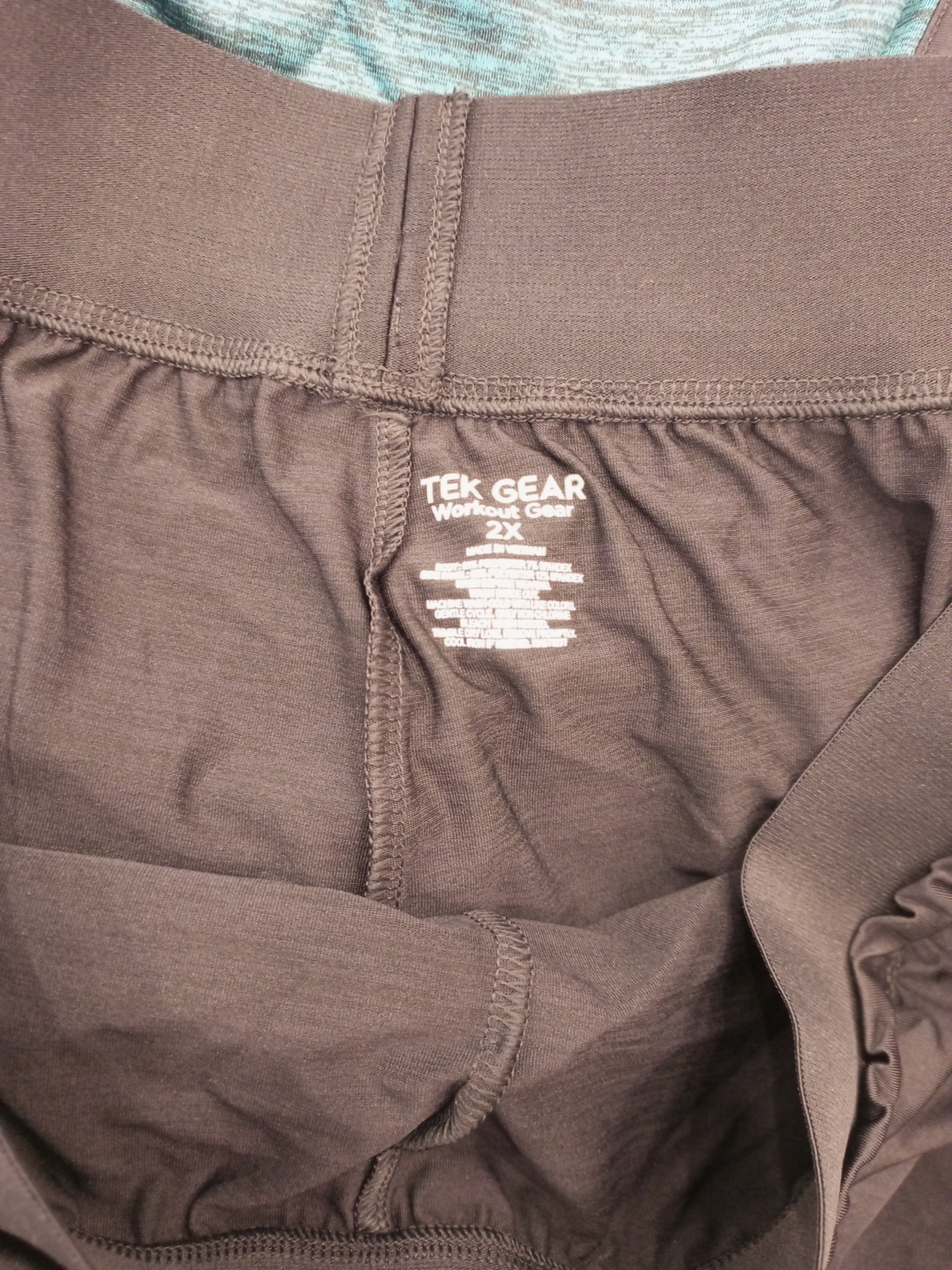 quần short Tek Gear