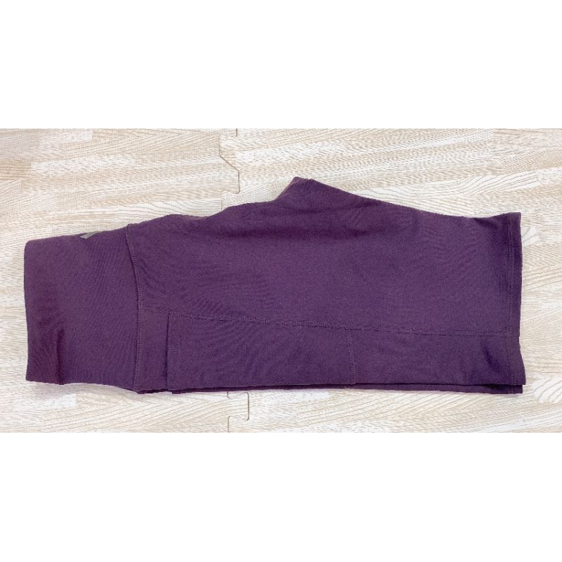Quần biker / legging lửng Ske.chers, hàng xuất xịn