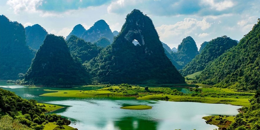 Hướng dẫn chuẩn bị từ A-Z cho chuyến du lịch cắm trại ở núi Mắt Thần - Cao Bằng