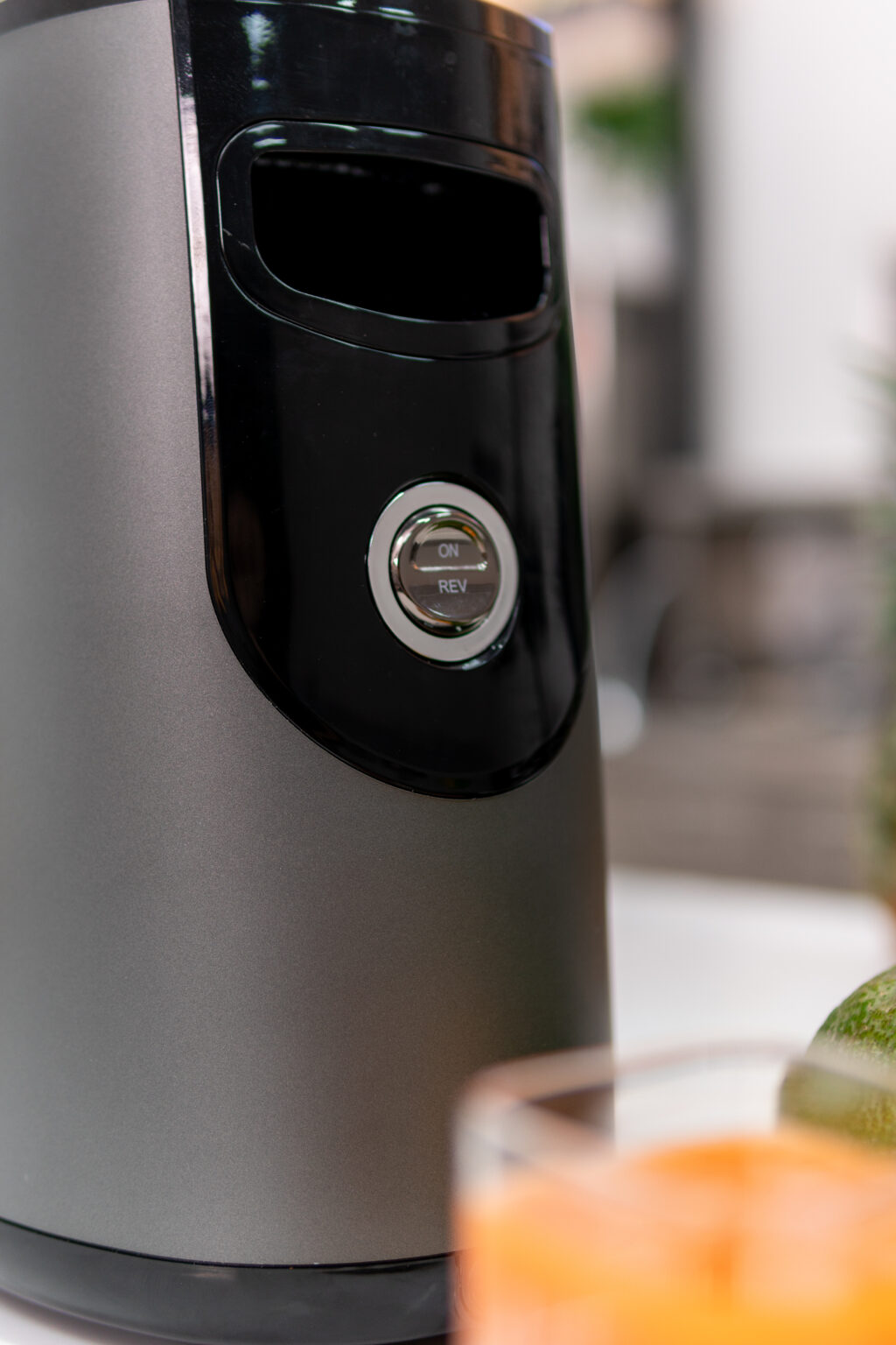 Máy ép chậm Uniblend E250 - nút REV