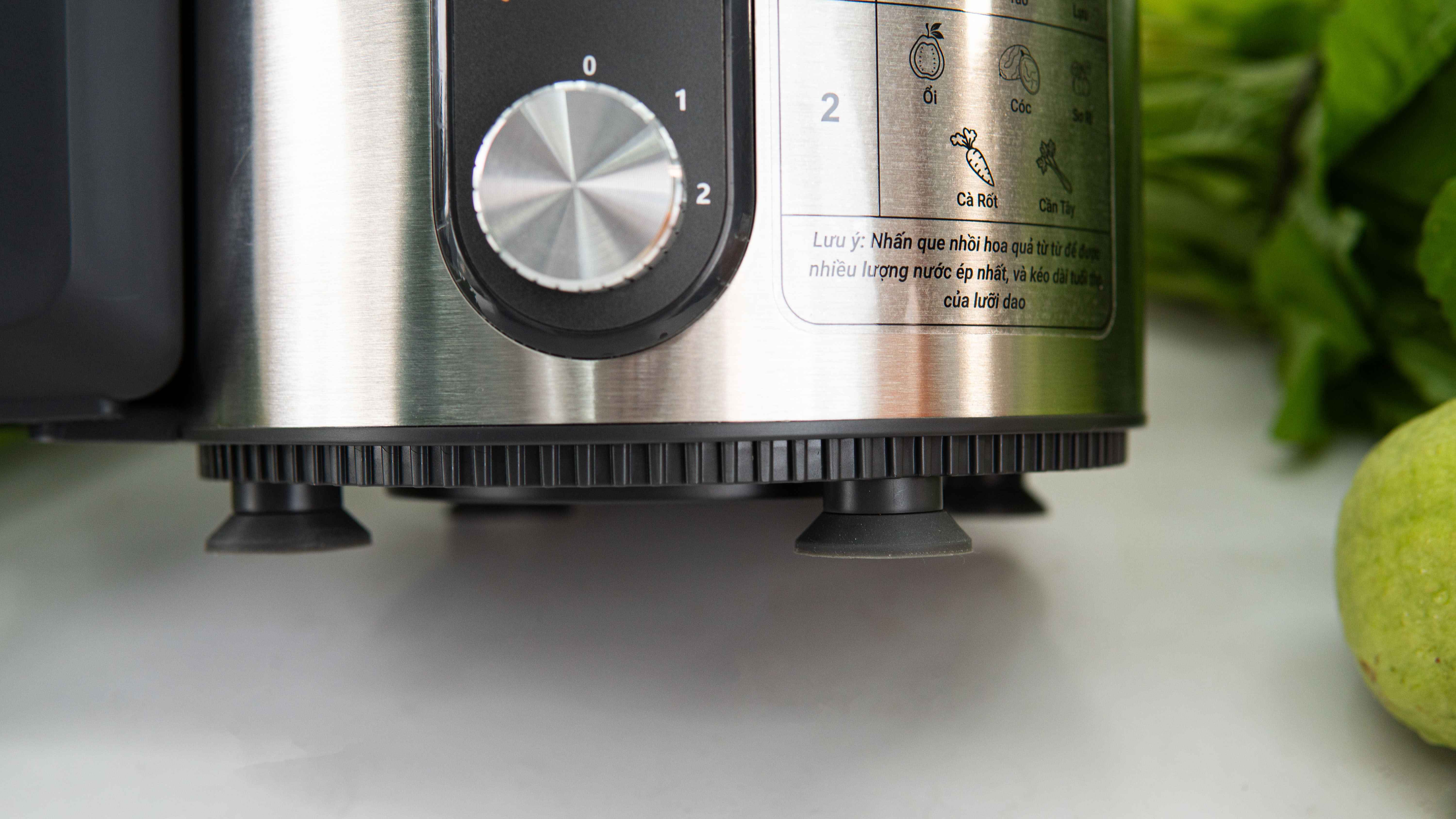 Máy ép trái cây Uniblend SS-83