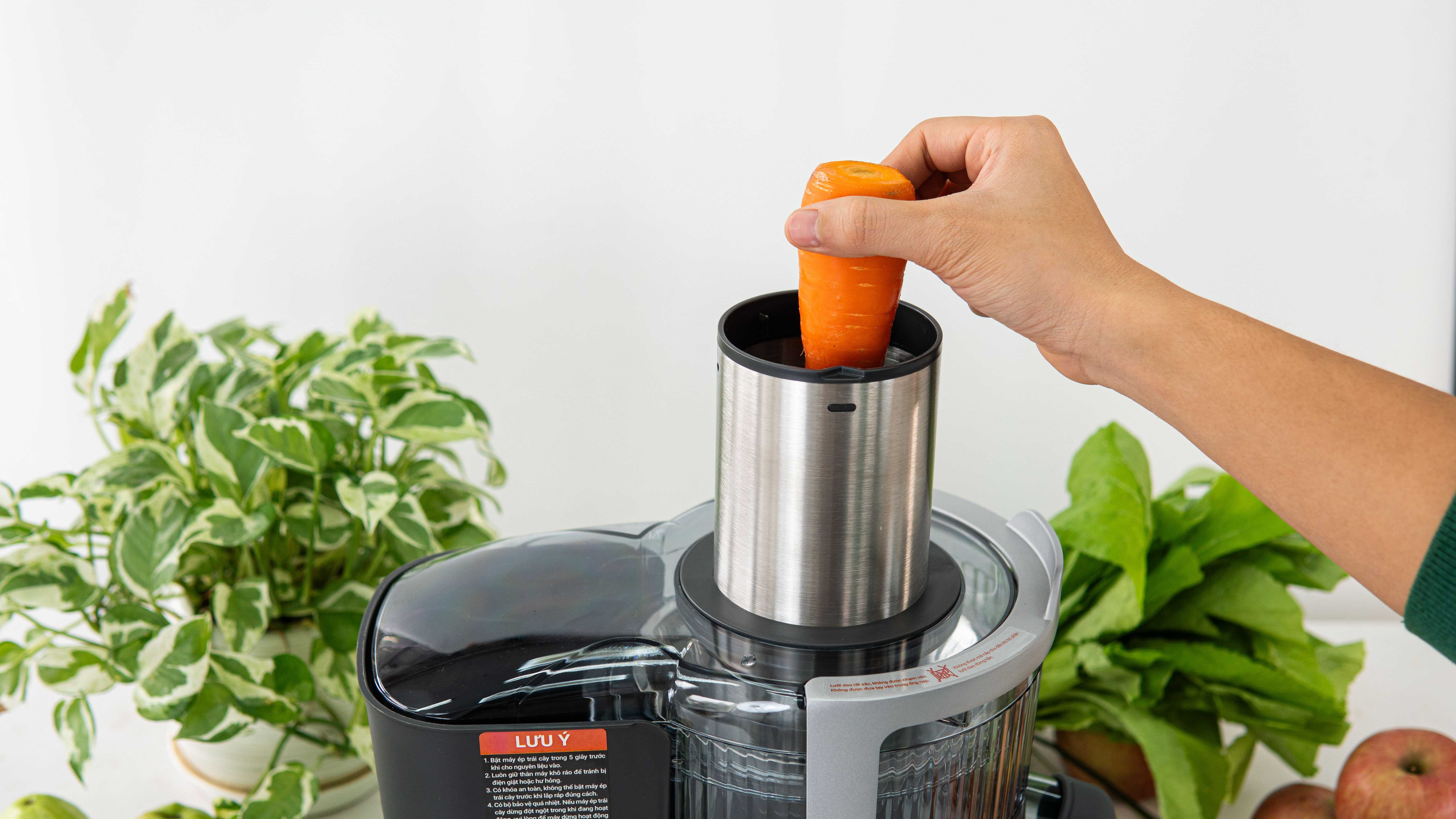 Máy ép trái cây Uniblend SS-83