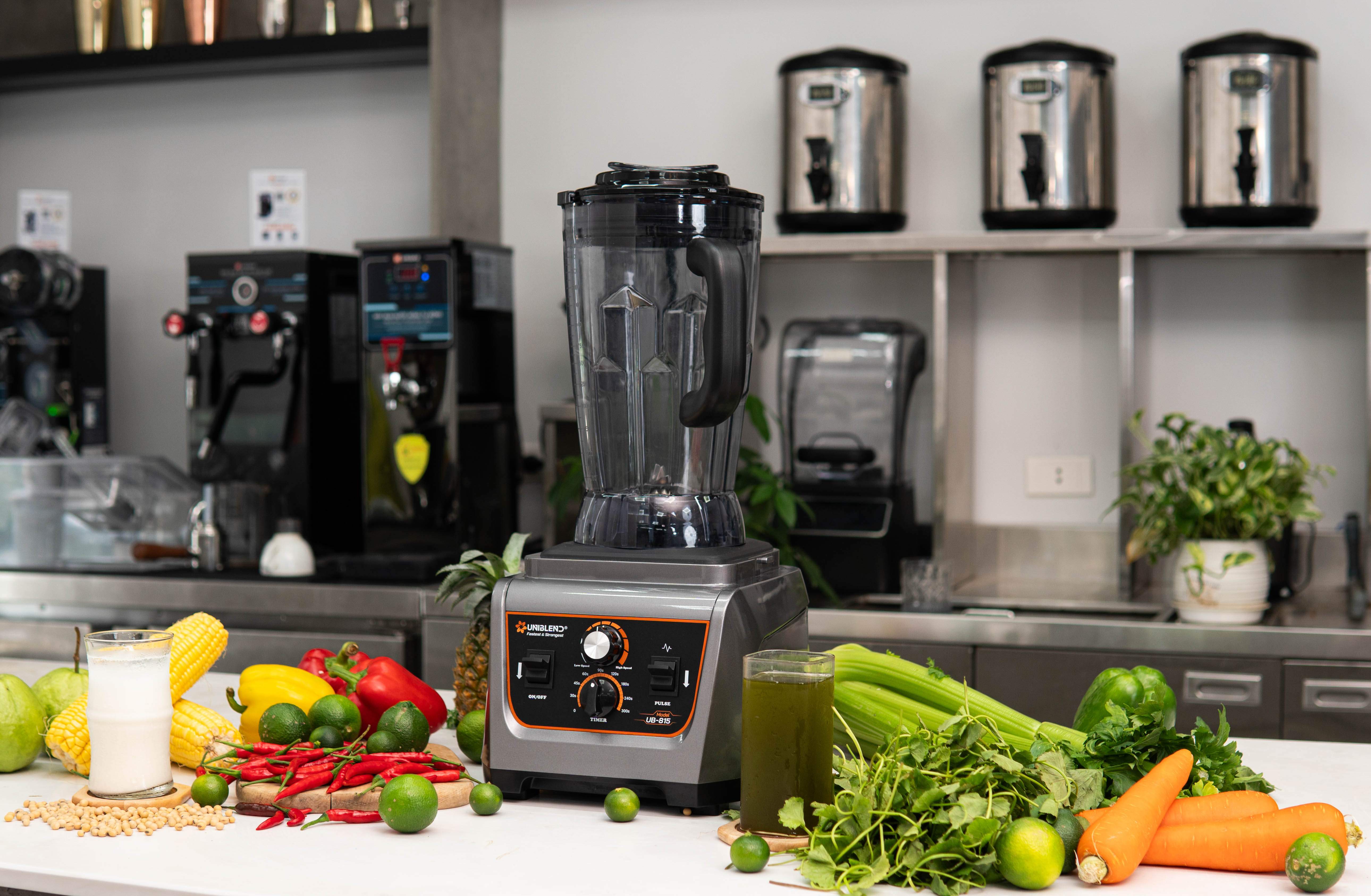 Máy xay công nghiệp Uniblend UB-815 cối 5 Lít, xay cực khỏe