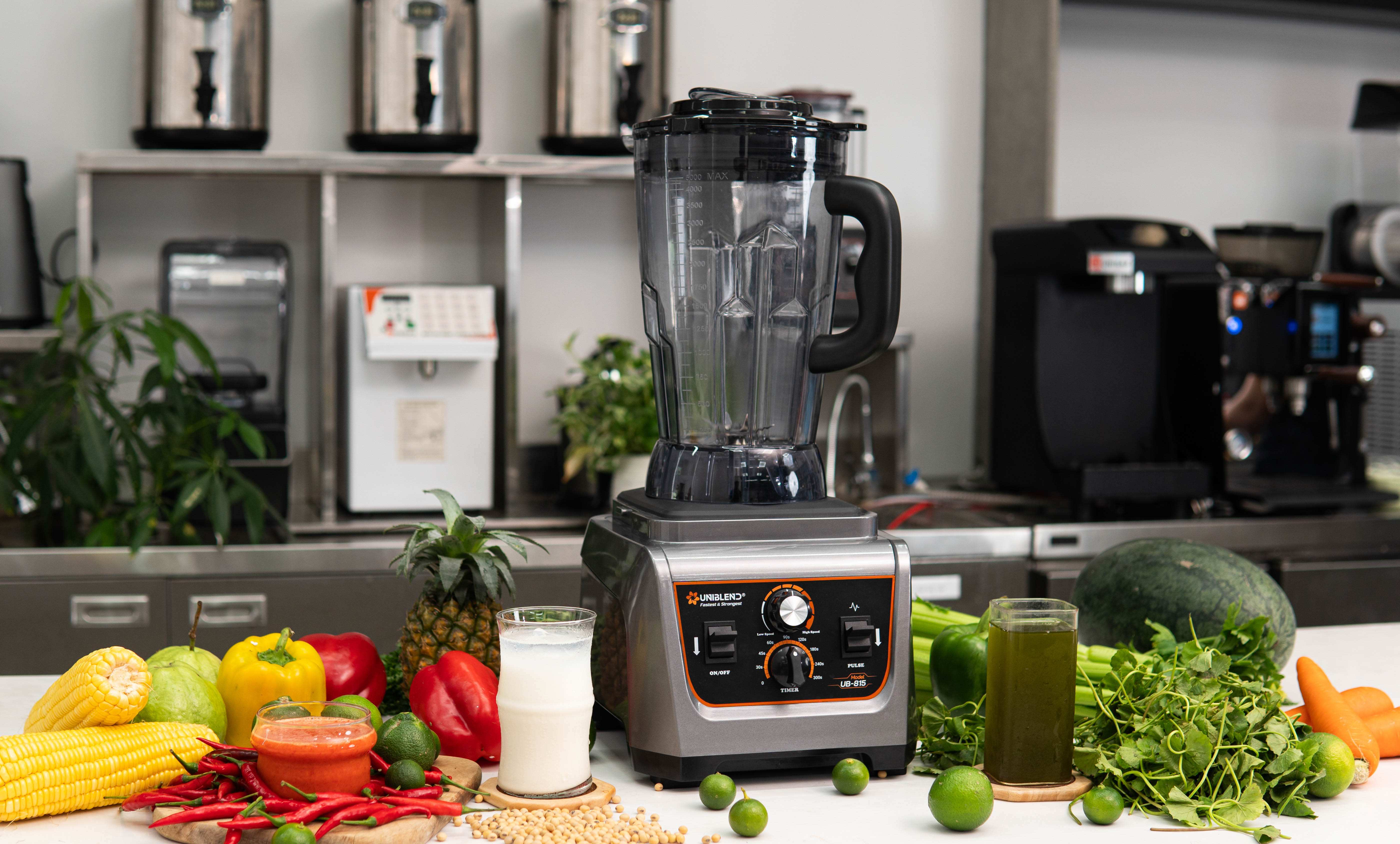 Máy xay công nghiệp Uniblend UB-815 cối 5 Lít, xay cực khỏe