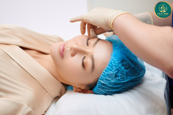 Khóa Học Tiêm Chỉ Căng Da Mặt – Nâng Tầm Kỹ Năng Chuyên Môn Trong Ngành Làm Đẹp