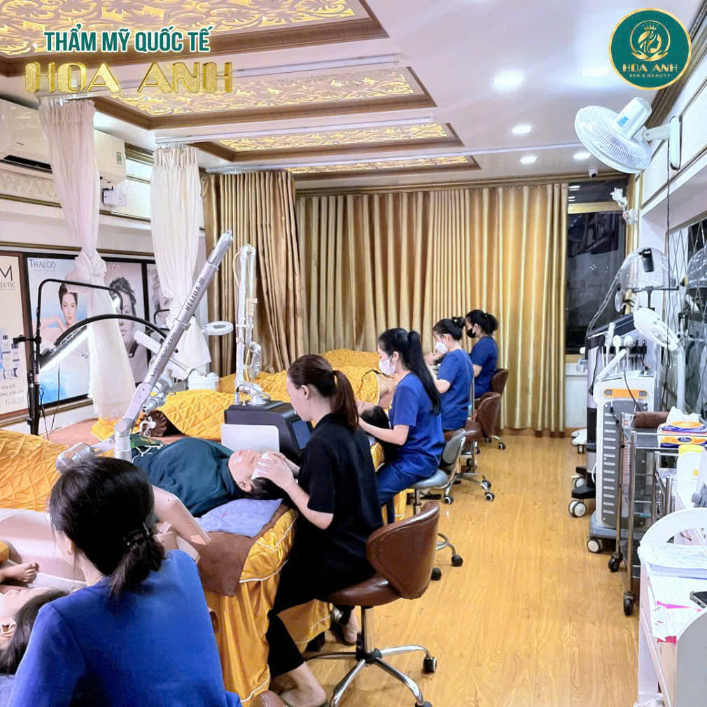 KHÓA HỌC CHĂM SÓC DA CƠ BẢN DÀNH CHO NGƯỜI MỚI BẮT ĐẦU – BƯỚC ĐẦU CHO LÀN DA HOÀN HẢO