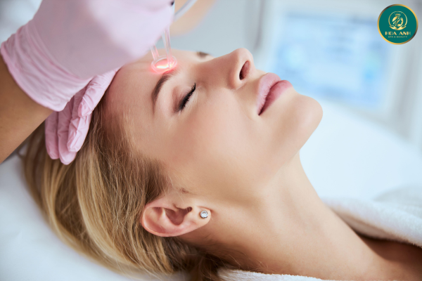 Đào Tạo CO2 Fractional Điều Trị Da Toàn Diện Trong Thẩm Mỹ Hiện Đại