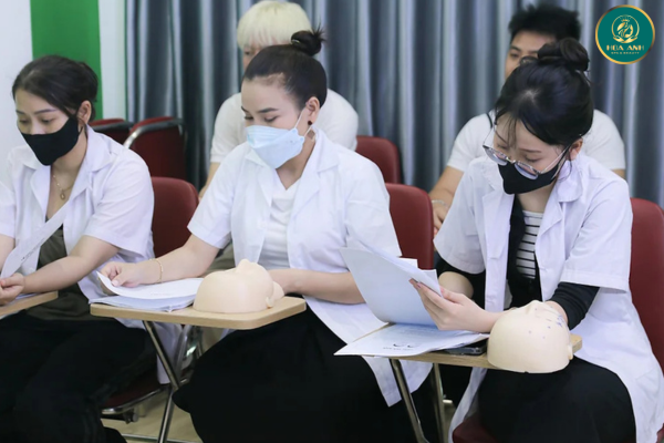 KHÓA HỌC CẤY FILLER THẨM MỸ – BƯỚC ĐI NGẮN ĐỂ TIẾN XA TRONG NGÀNH LÀM ĐẸP