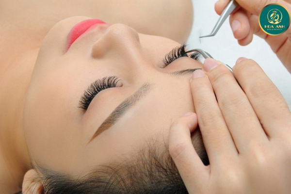 KHÓA HỌC NỐI MI CHUYÊN NGHIỆP – ĐỊNH HƯỚNG NGHỀ NGHIỆP BỀN VỮNG