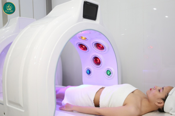 KHÓA HỌC TẮM TRẮNG PHI THUYỀN – BÍ QUYẾT LÀM TRẮNG DA AN TOÀN, HIỆU QUẢ VÀ CHUYÊN NGHIỆP