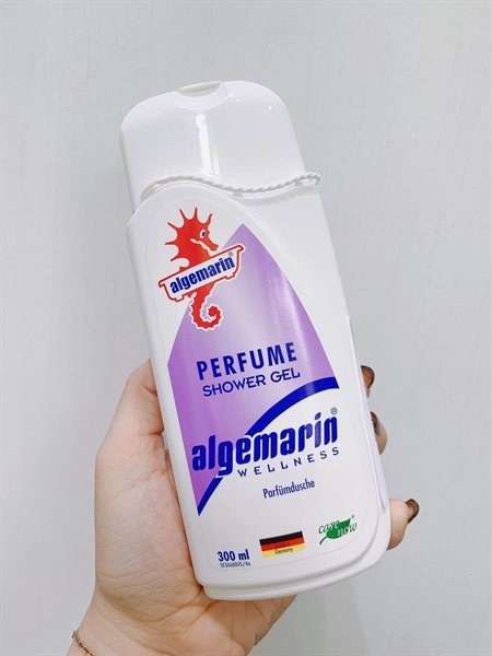 Sữa tắm Cá ngựa 300ml Mẫu mới
