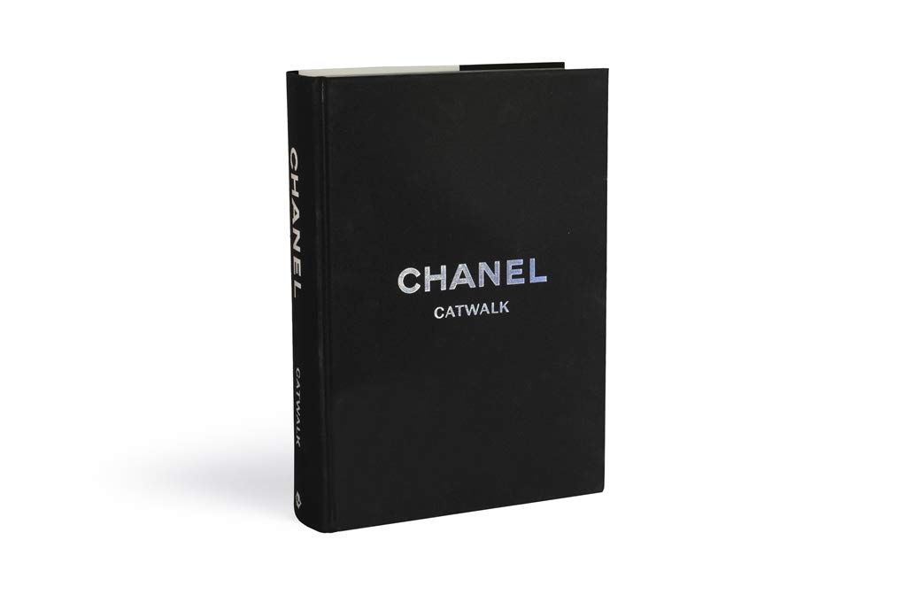 Chanel Catwalk: The complete collections