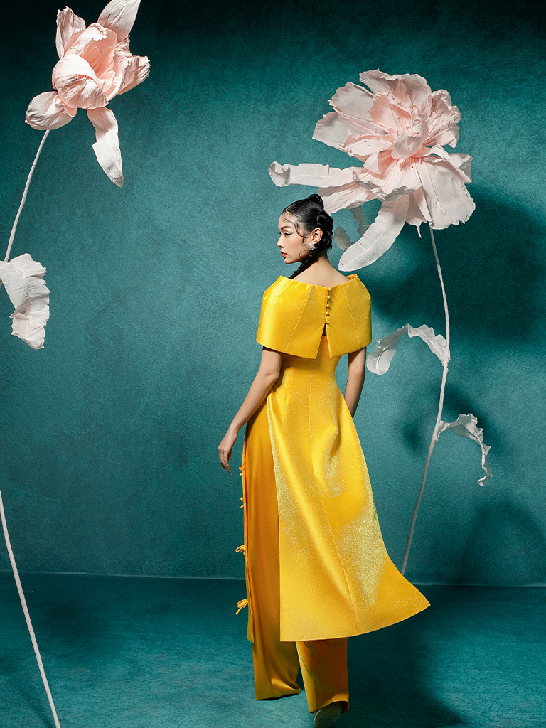 TET_24 Set áo dài tafta vàng M