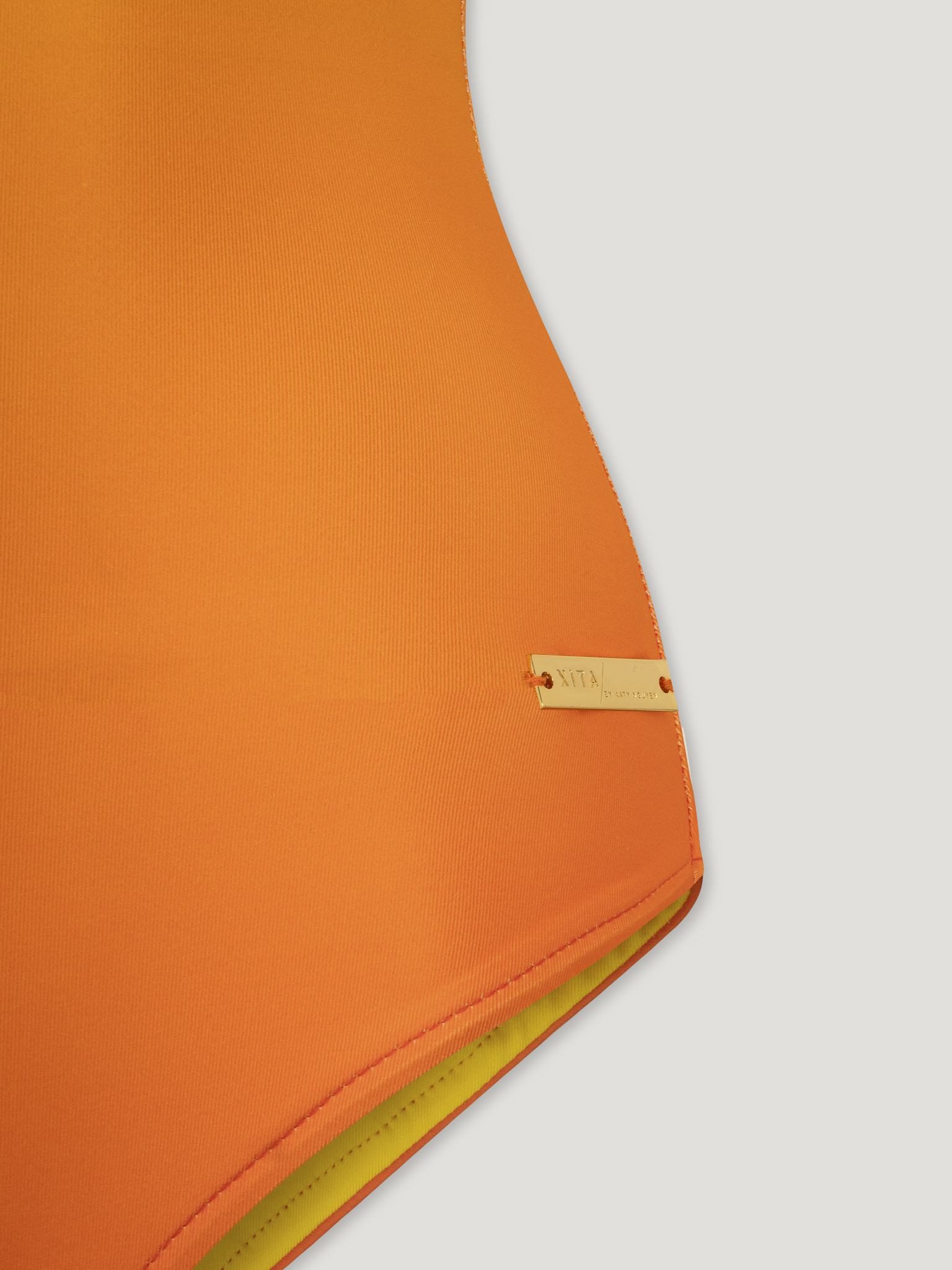 CROSS-WIRE OMBRE TANKINI