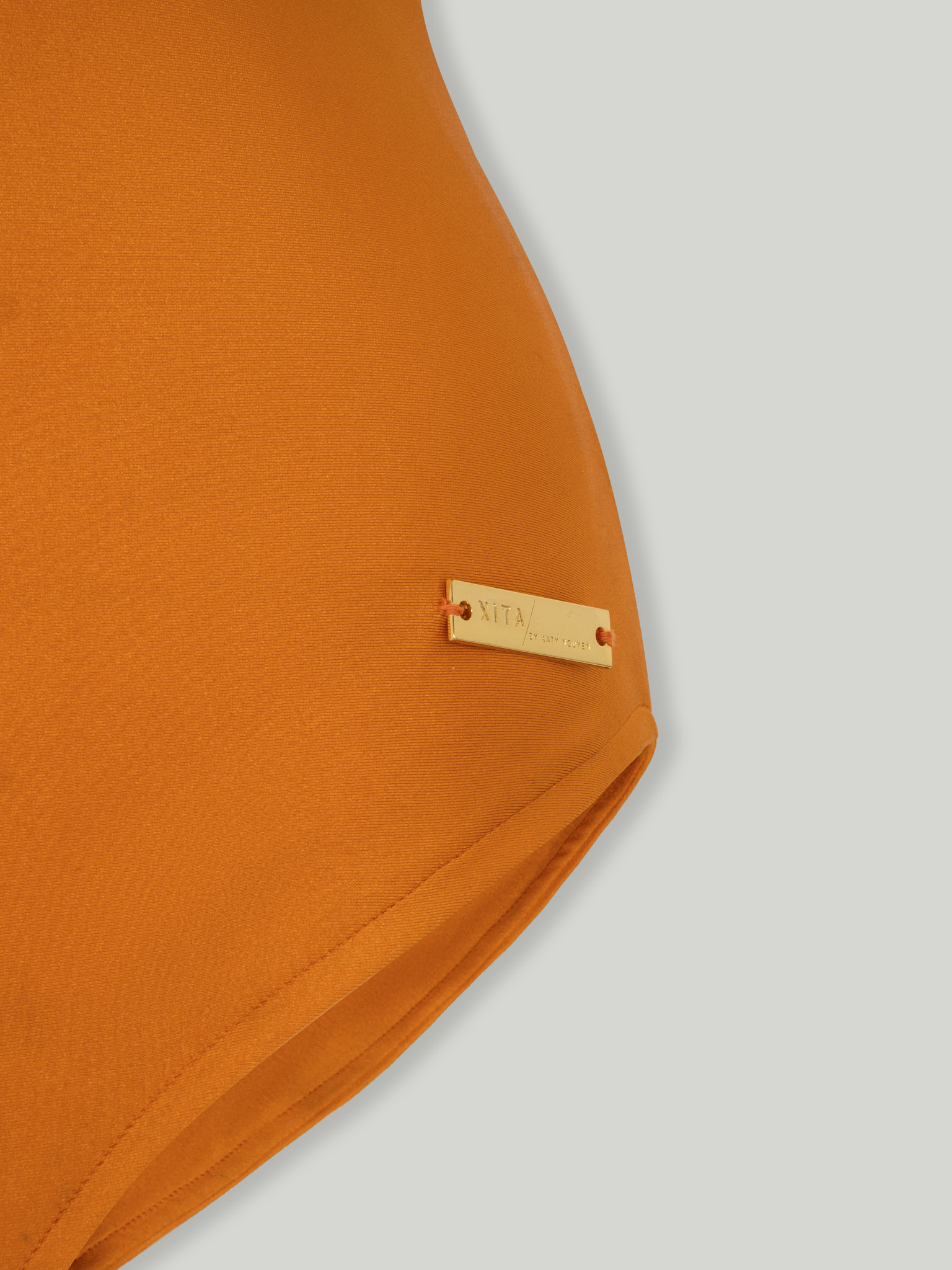 CHAIN SLIT-CHEST TANKINI