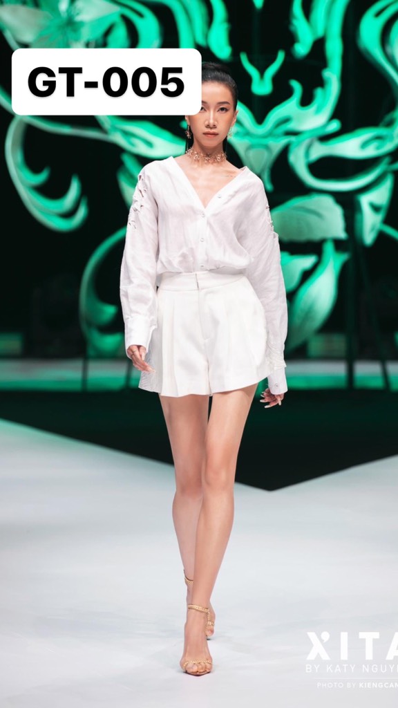 GT_ÁO SOMI CỔ V THÊU LÁ