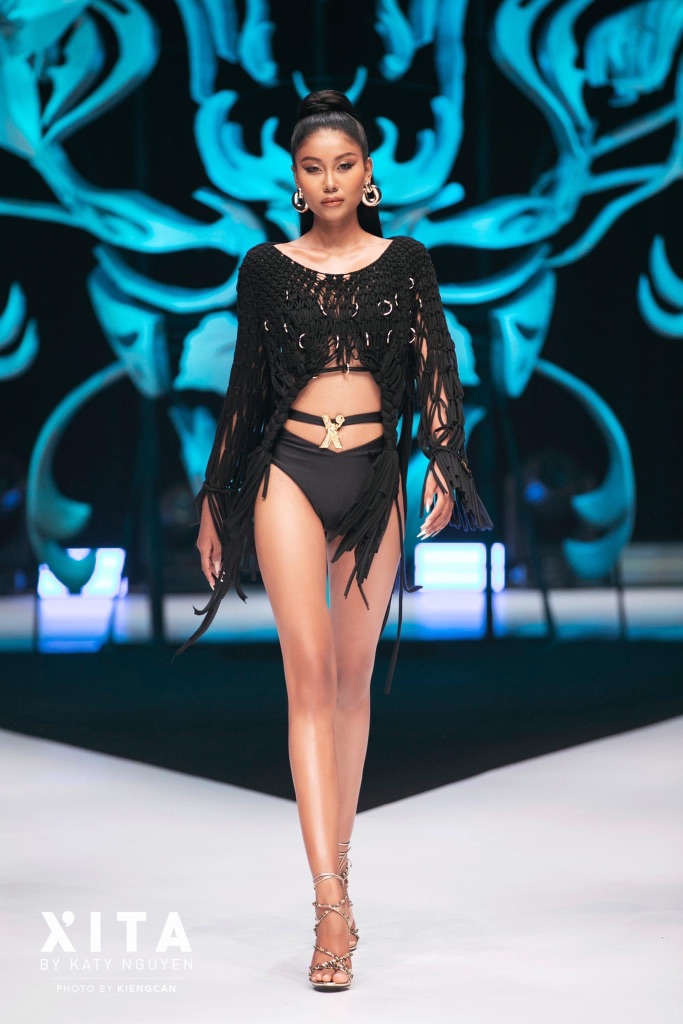 GT_ÁO ĐEN TẾT KHOEN