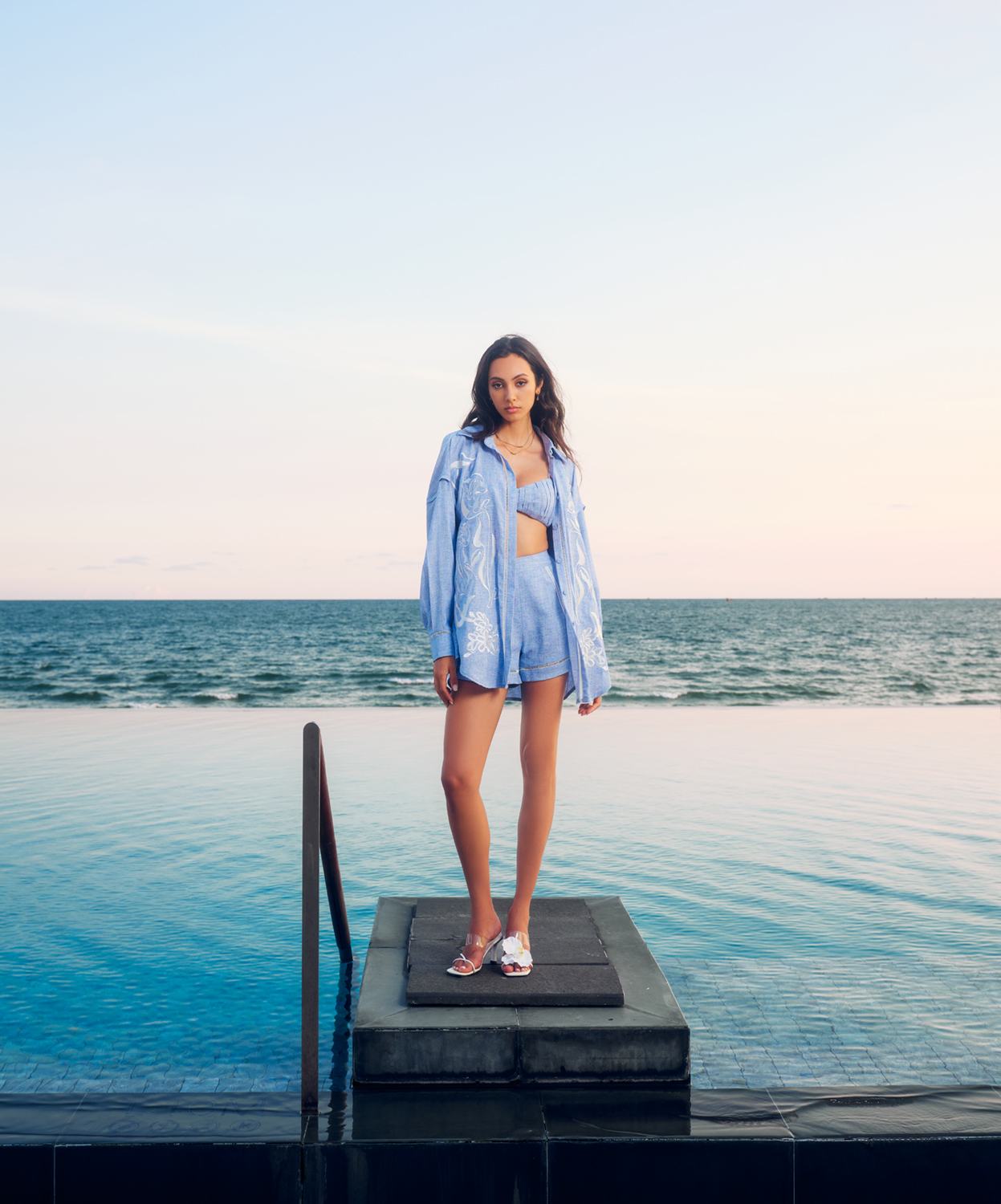 QUẦN SOOC LINE XANH