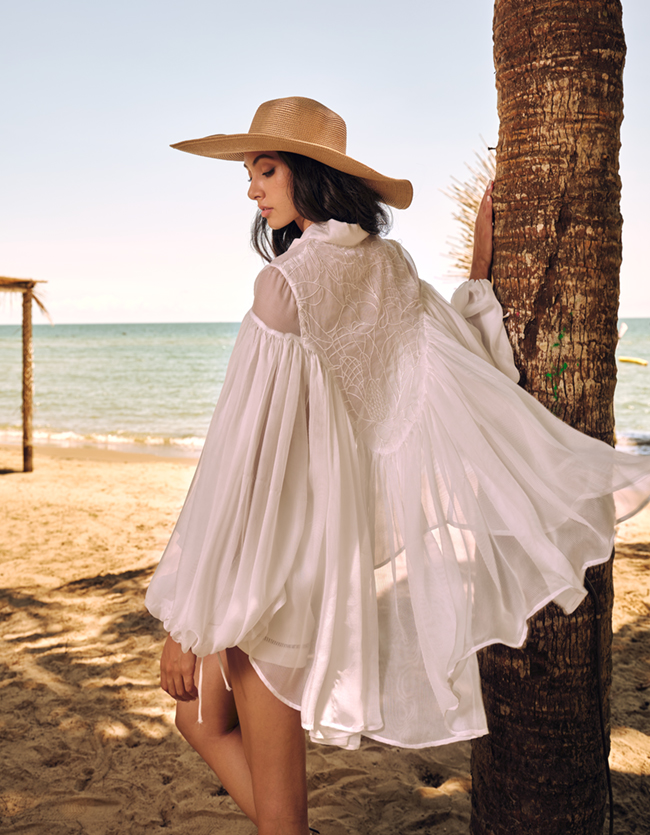 ÁO VOAN THÊU LƯNG