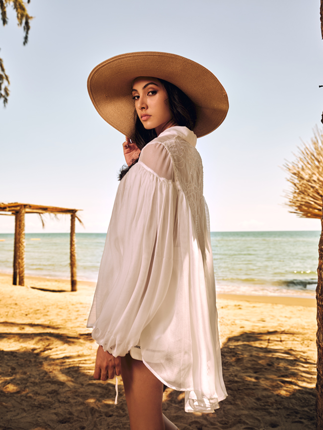 ÁO VOAN THÊU LƯNG