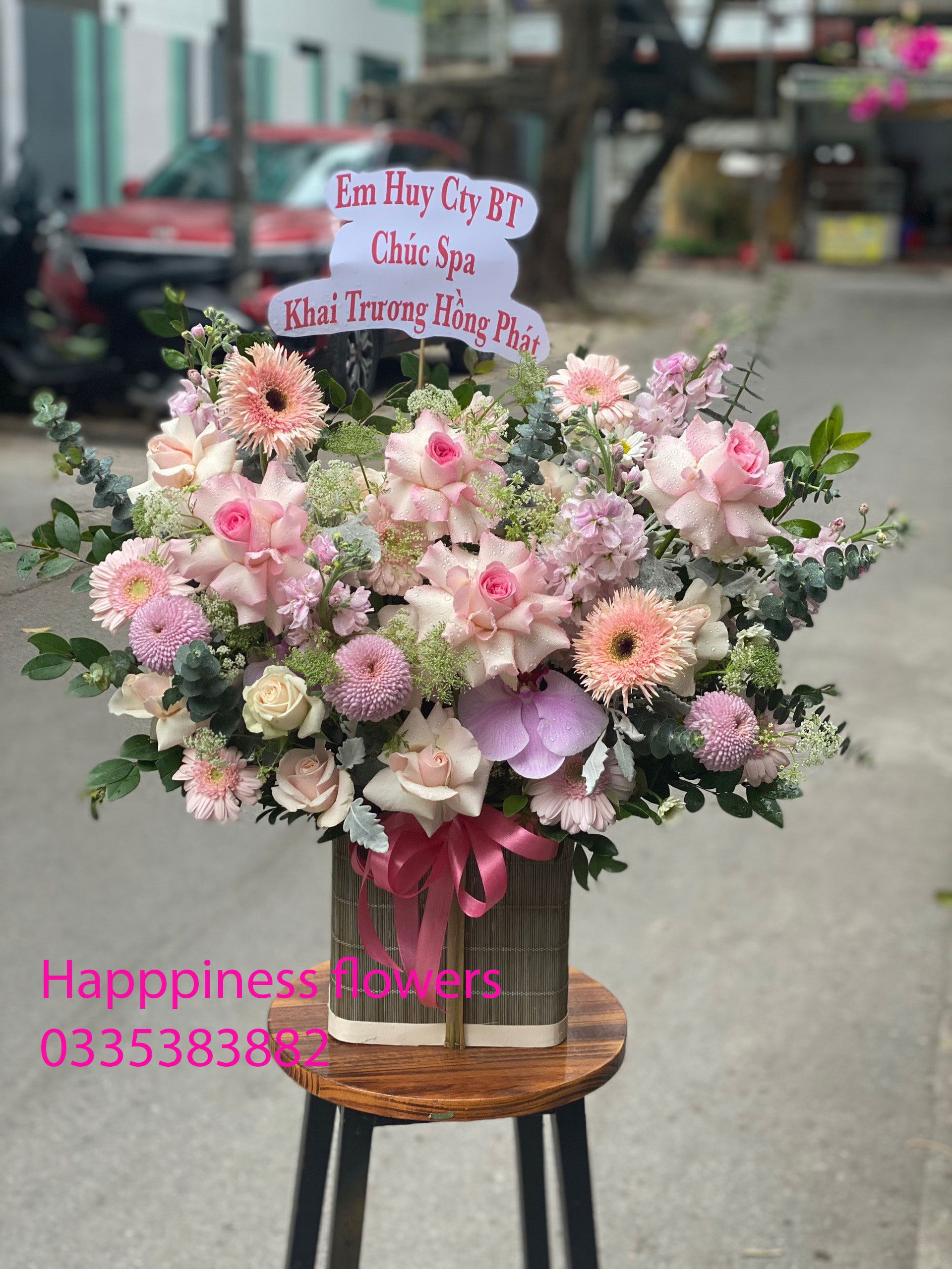 Giỏ hoa khai trương đẹp tại quận Nam Từ Liêm