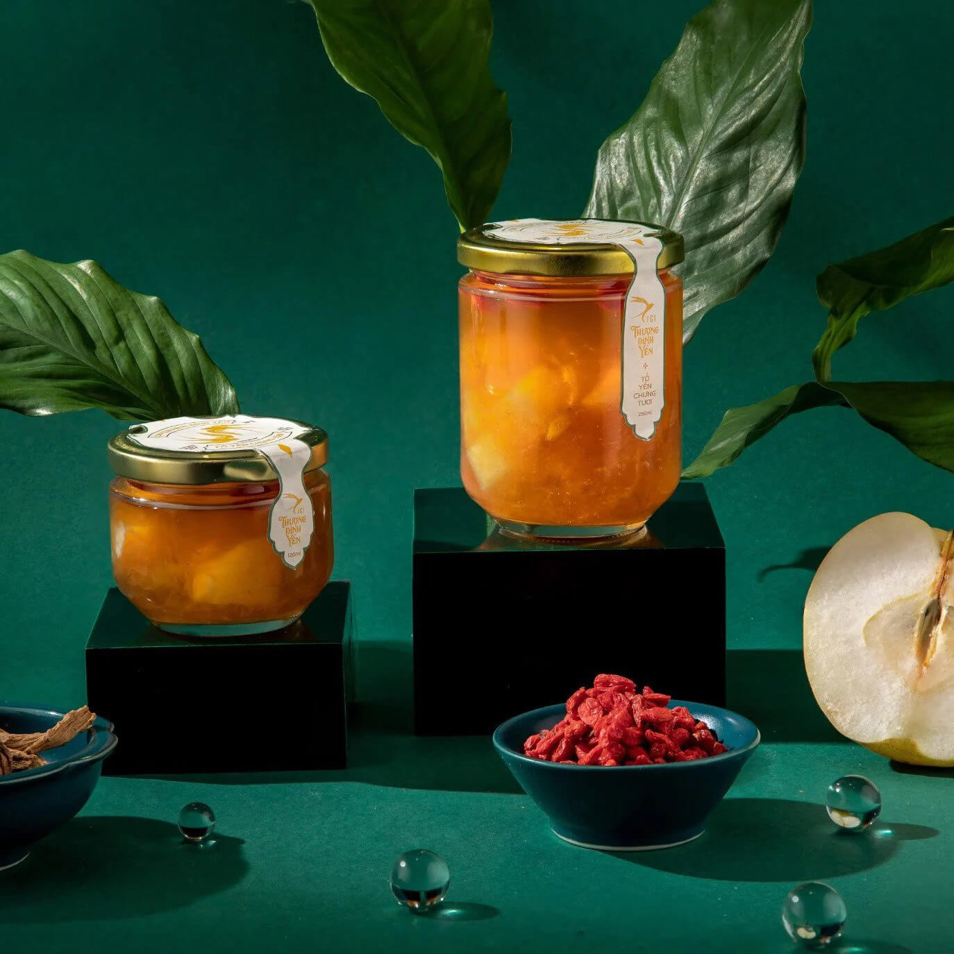 Yến chưng ngọc nữ