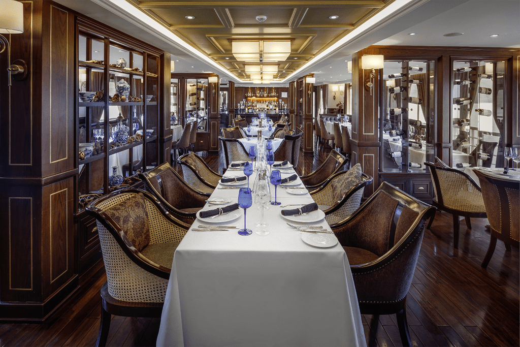 Paradise Elegance Cruise