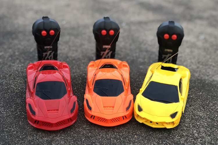 Top những món đồ chơi bé trai bán chạy nhất hiện nay