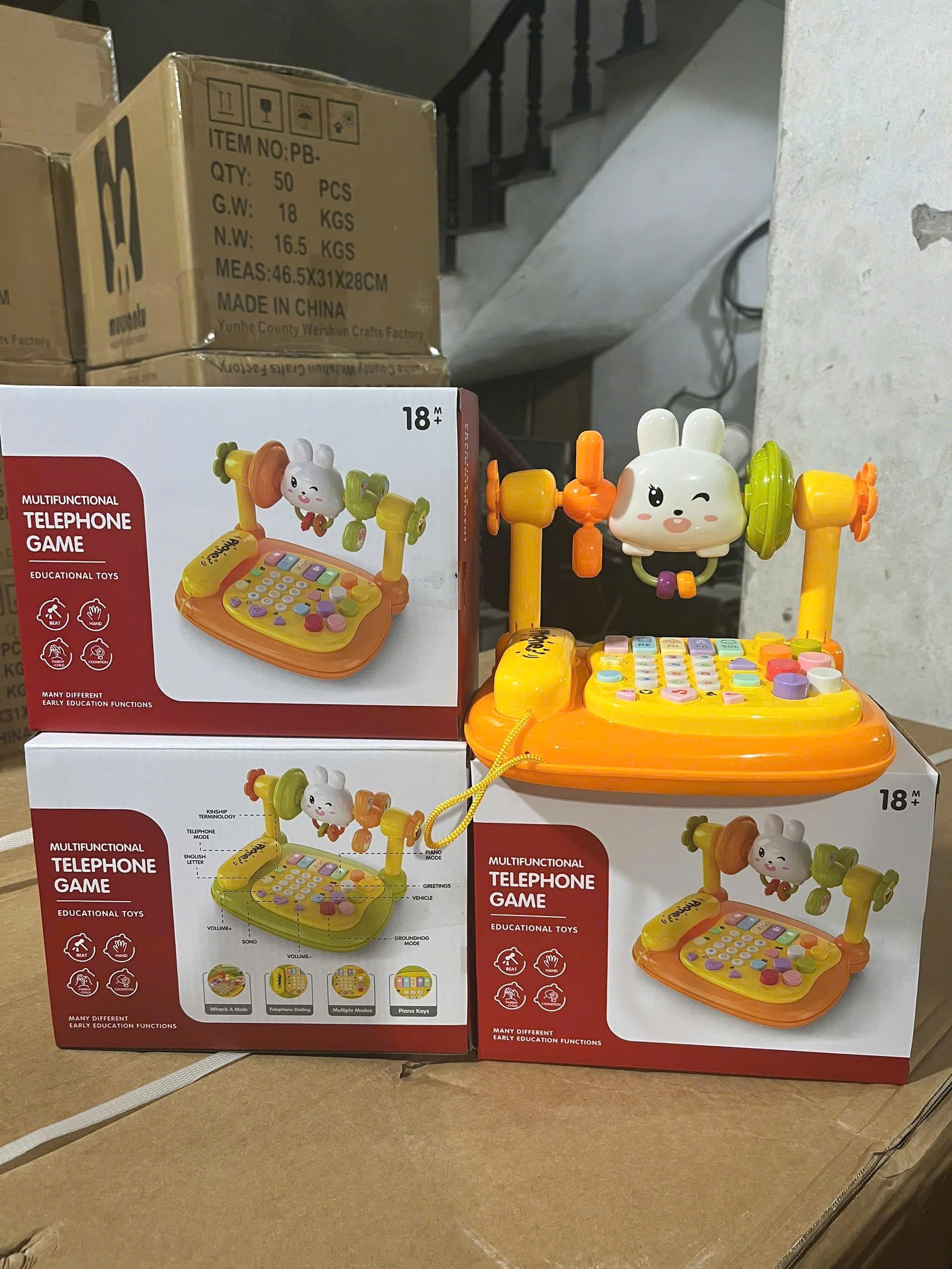Điện thoại bàn thỏ có đàn mã YL78927