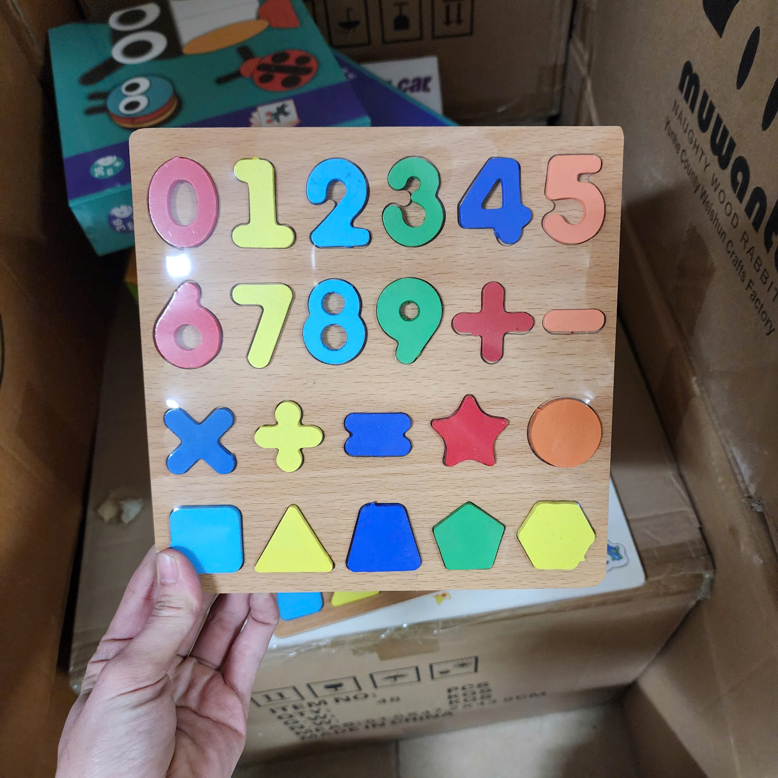 Bảng nổi mỏng 20*20