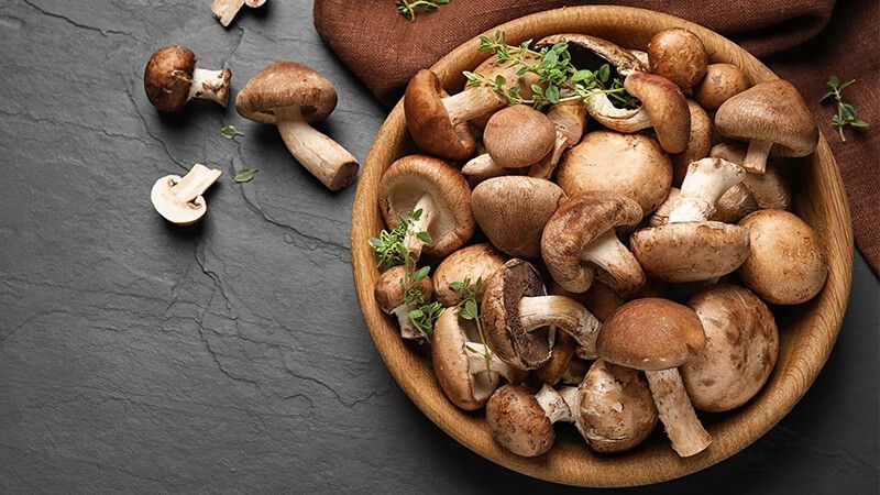 3: Nấm đông cô giúp nước dùng thơm và ngọt hơn