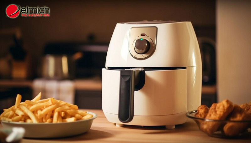 Hình 3: Chọn mẫu nồi có thiết kế phù hợp với căn bếp