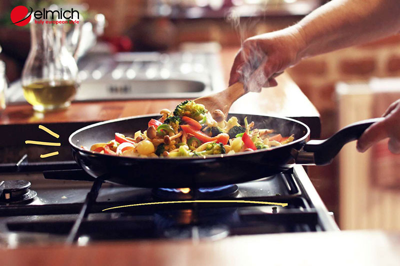 Hình 3: Khả năng phân bố nhiệt tốt giúp thức ăn chín nhanh