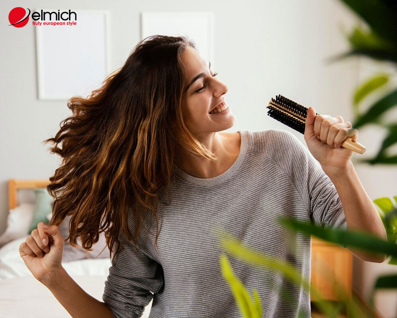 Hình 4: Lược tròn giúp làm phồng tóc nhanh chóng