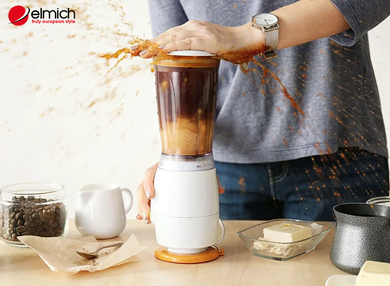 Hình 5: Không nên xay quá nhiều thực phẩm trong một lần