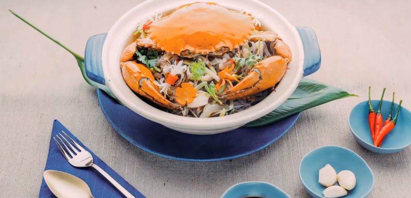 15: Một phần miến xào cua thơm ngon bắt mắt